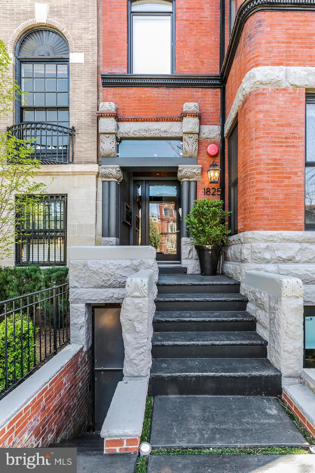 1825 19th Street Northwest, Unit 2 Washington, DC 20009 - Photo 2 of 14