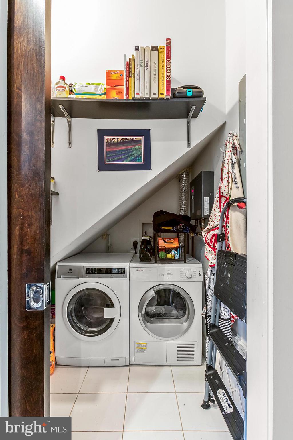 1825 19th Street Northwest, Unit 2 Washington, DC 20009 - Photo 8 of 14