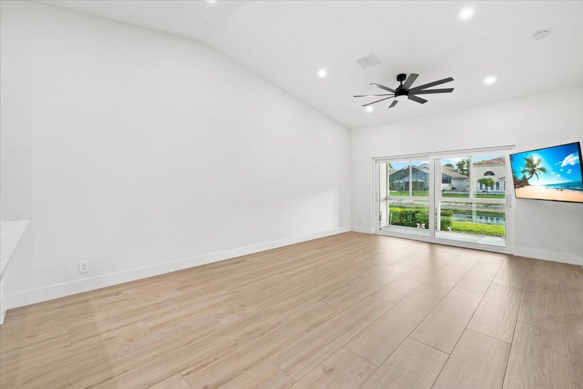 10352 Mateo Court Boca Raton, FL 33498 - Photo 13 of 30 13-424A0818