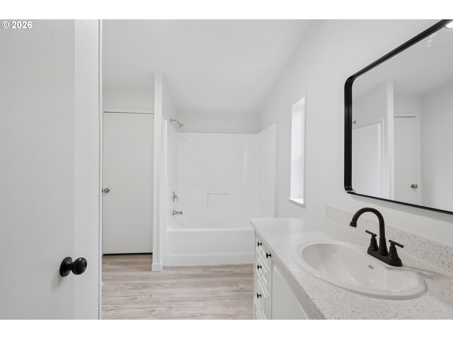 12420 Southeast Bush Street, Unit 1 Portland, OR 97236 - Photo 27 of 33