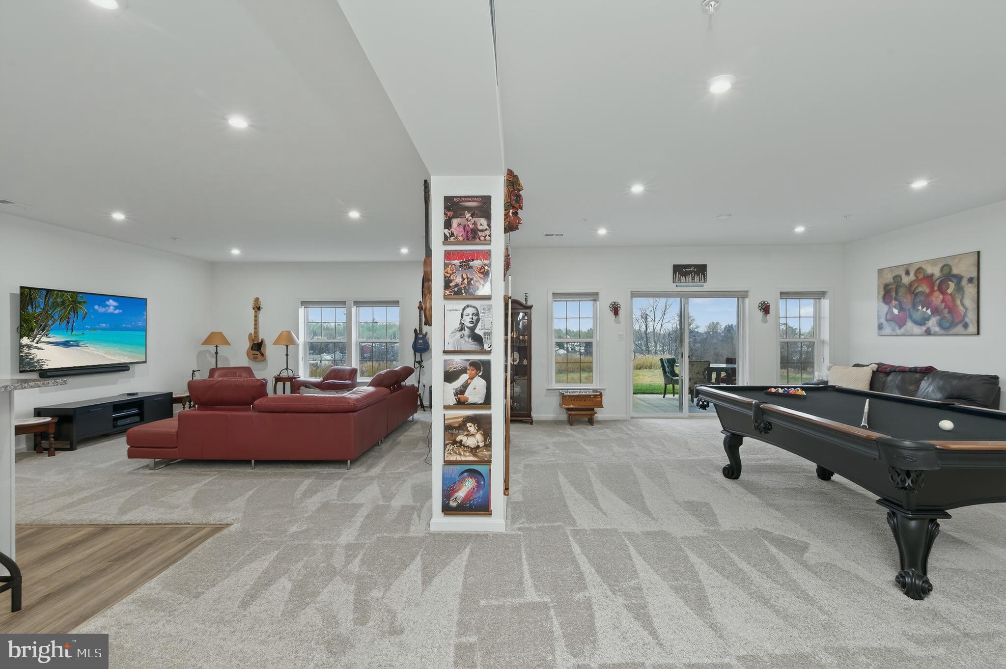 401 Karn Place Brunswick, MD 21716 - Photo 38 of 82 a living room with furniture and kitchen view