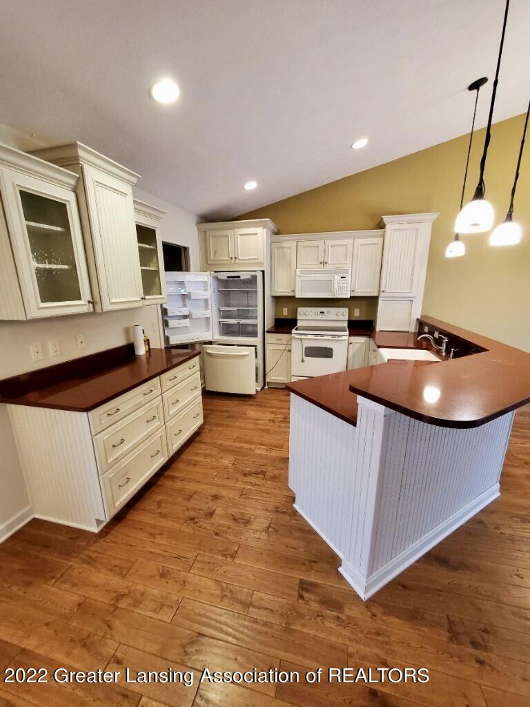 1017 Randy Lane St. Johns, MI 48879 - Photo 8 of 27 Kitchen