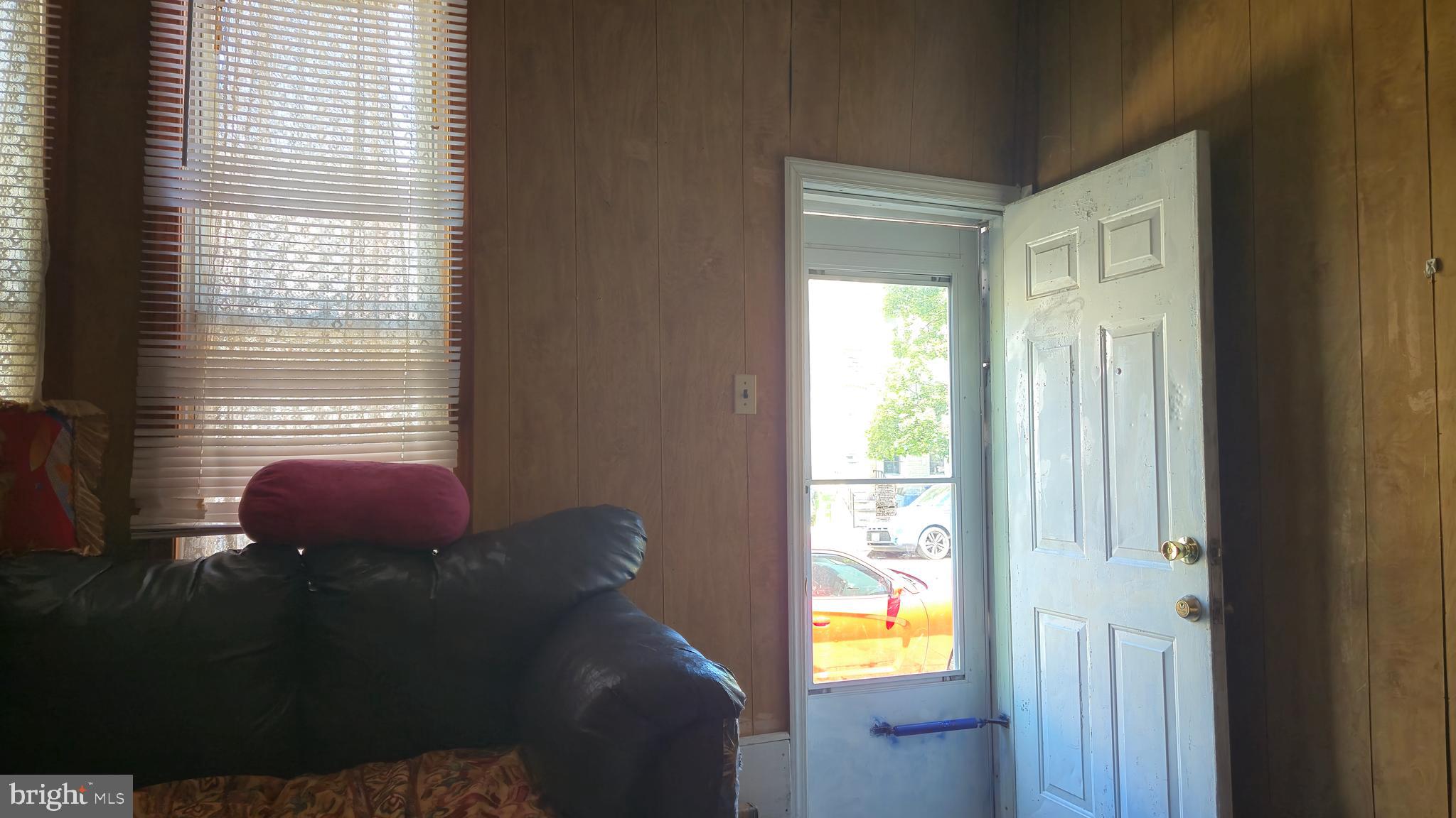 1263 James Street Baltimore, MD 21223 - Photo 3 of 7