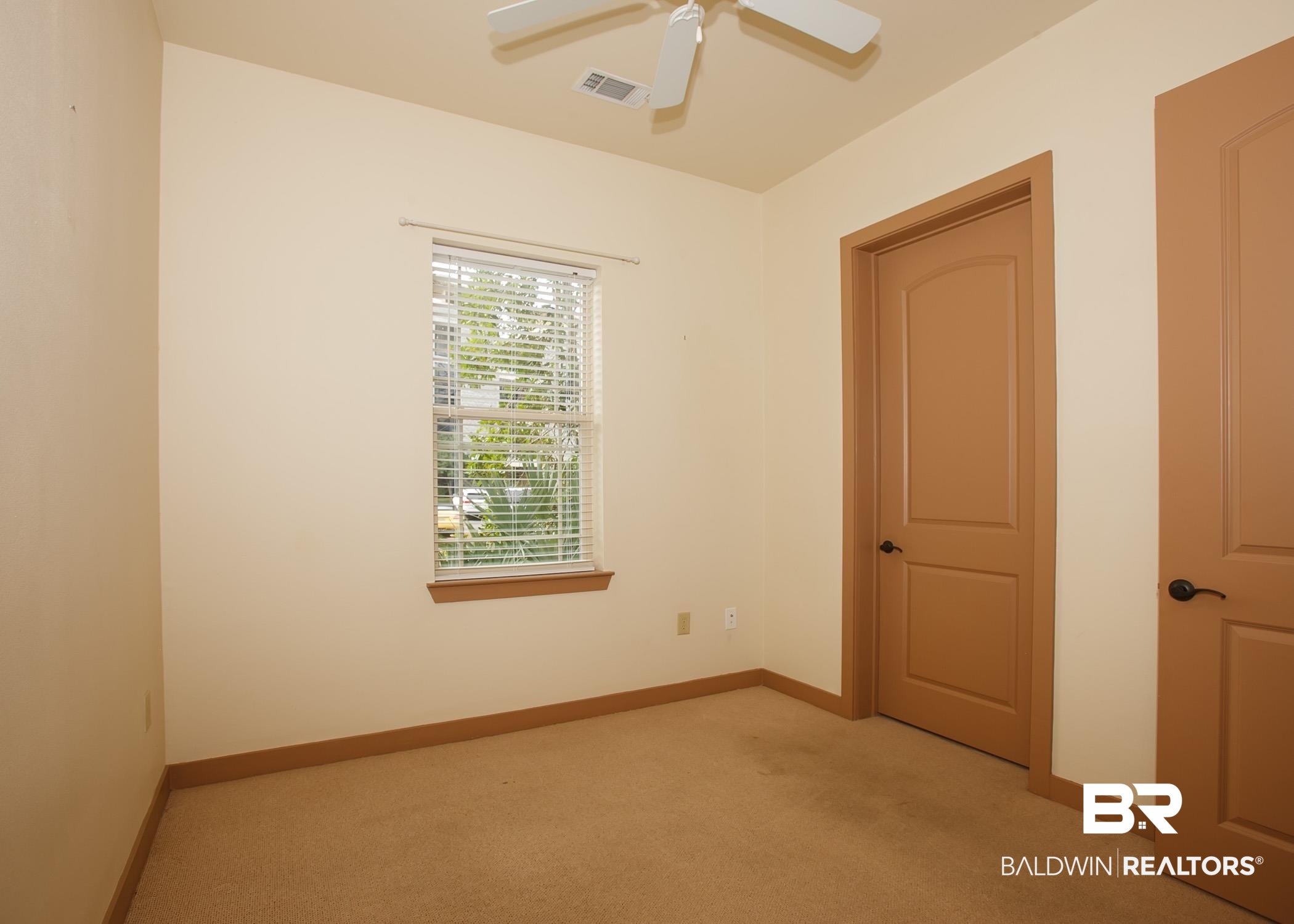 1430 Regency Road, Unit D104 Gulf Shores, AL 36542 - Photo 28 of 41