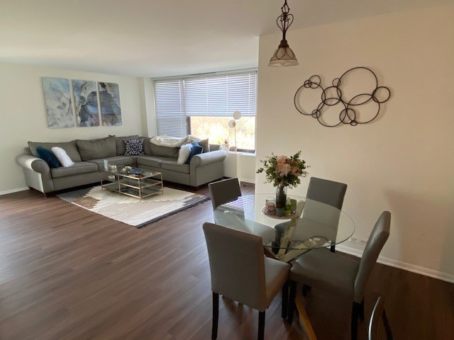 1850 North Clark Street, Unit 602 Chicago, IL 60614 - Photo 2 of 7