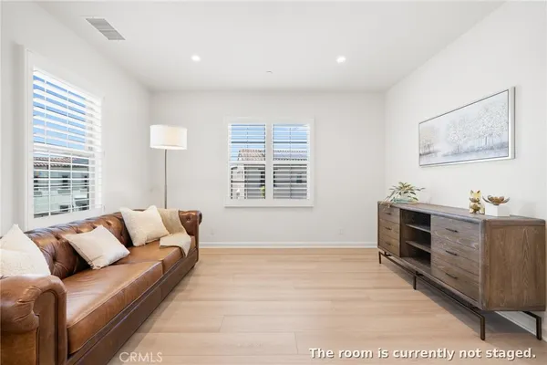 $2,580,000 | 246 Canterbury, Irvine, CA 92618