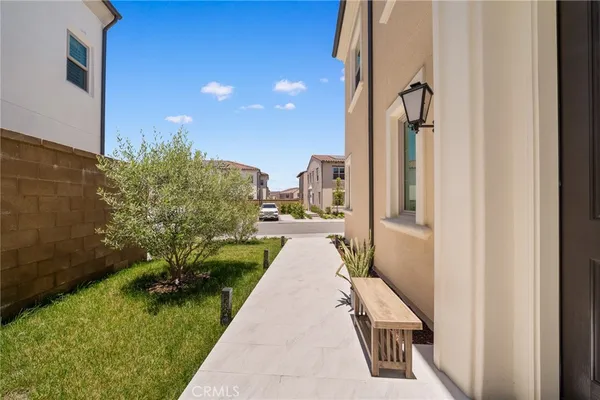 $2,580,000 | 246 Canterbury, Irvine, CA 92618