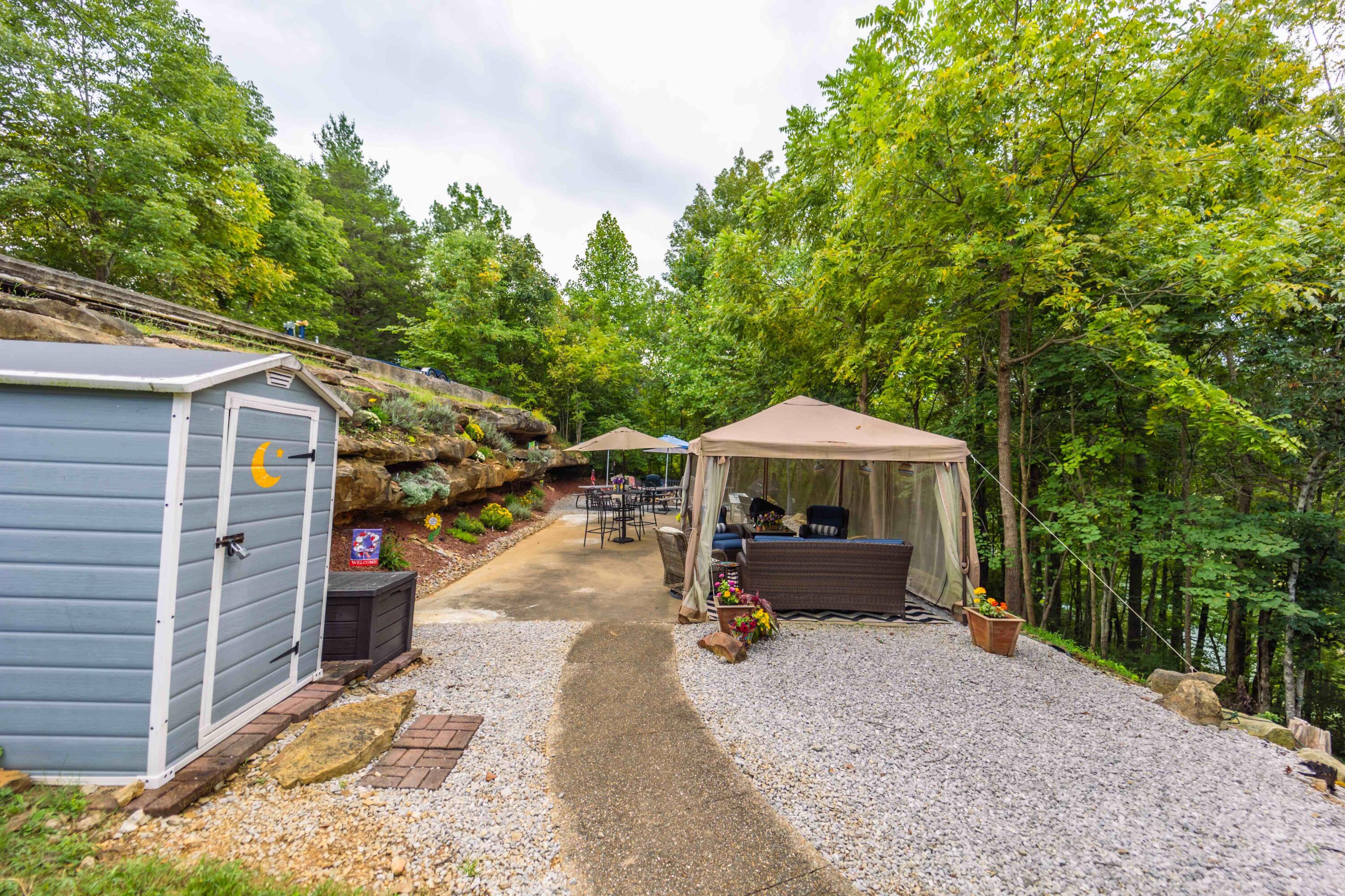 2014 Keeney Road Nancy, KY 42544 - Photo 32 of 98 NJ9A806130