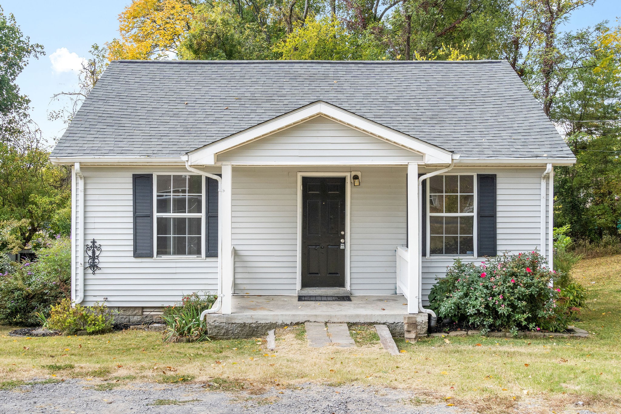 630 Lafayette Road Clarksville, TN 37042 - Photo 1 of 22 Gallery Image 1