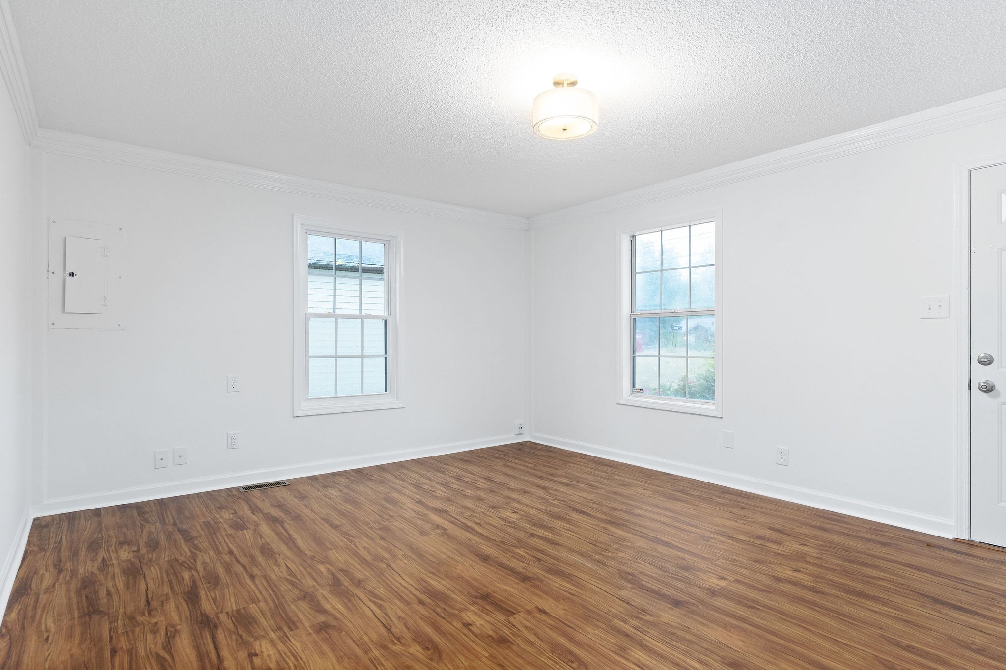 630 Lafayette Road Clarksville, TN 37042 - Photo 6 of 22 Gallery Image 6