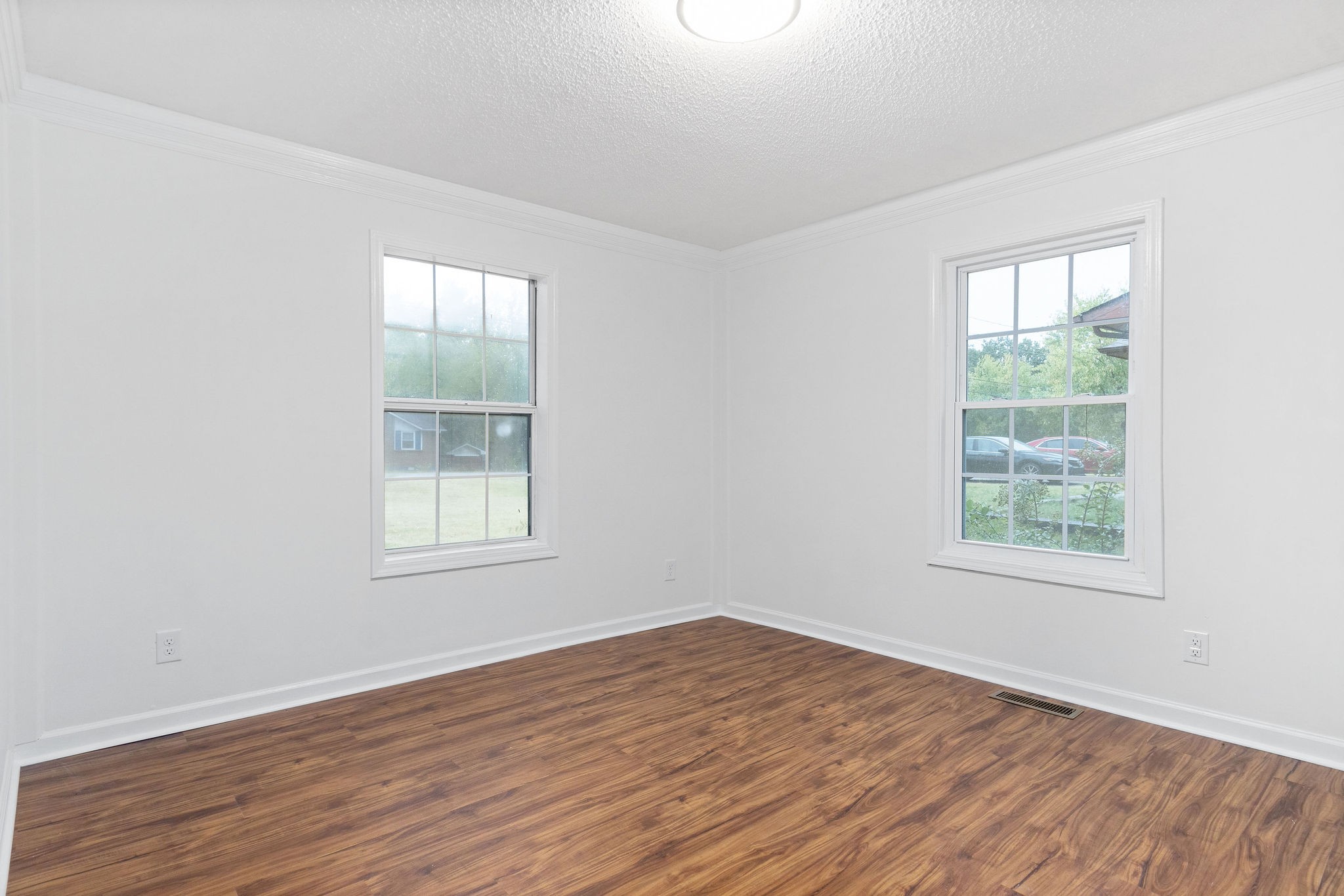 630 Lafayette Road Clarksville, TN 37042 - Photo 7 of 22 Gallery Image 7