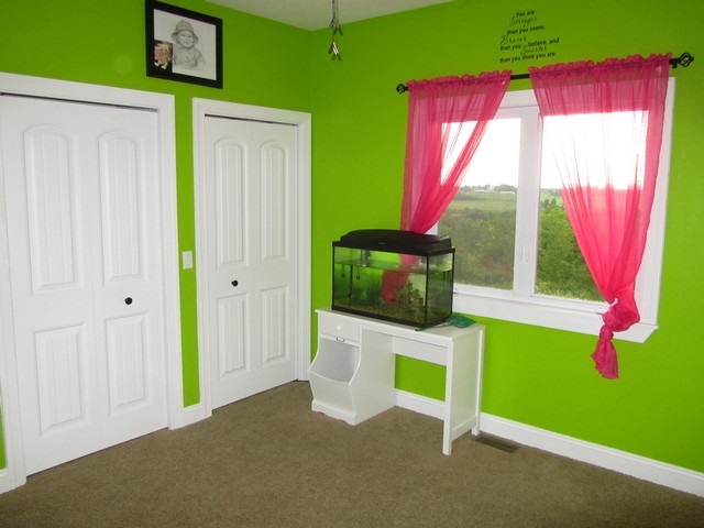 4476 Powell Road Kewadin, MI 49648 - Photo 13 of 31 1810637-16.JPG