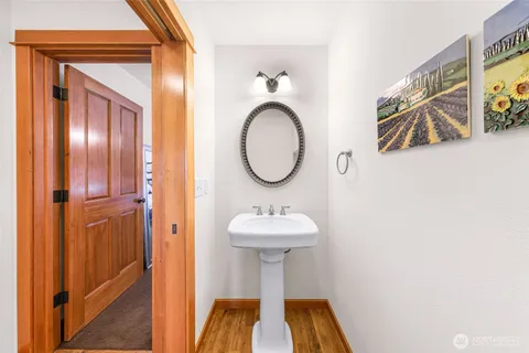 $769,900 | 903 Diamond Lane, Lynden, WA 98264