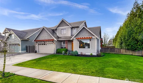 $769,900 | 903 Diamond Lane, Lynden, WA 98264