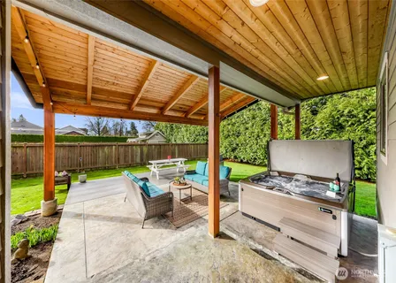 $769,900 | 903 Diamond Lane, Lynden, WA 98264