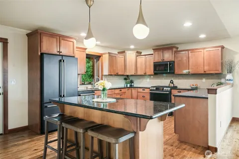 $764,900 | 903 Diamond Lane, Lynden, WA 98264