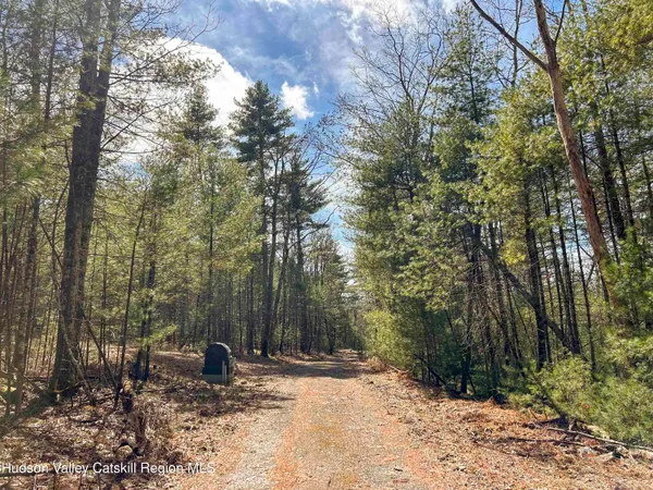 $279,000 | 701 Lapla Road, Marbletown, NY 12401