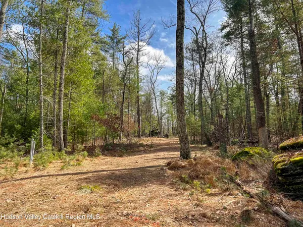 $279,000 | 701 Lapla Road, Marbletown, NY 12401