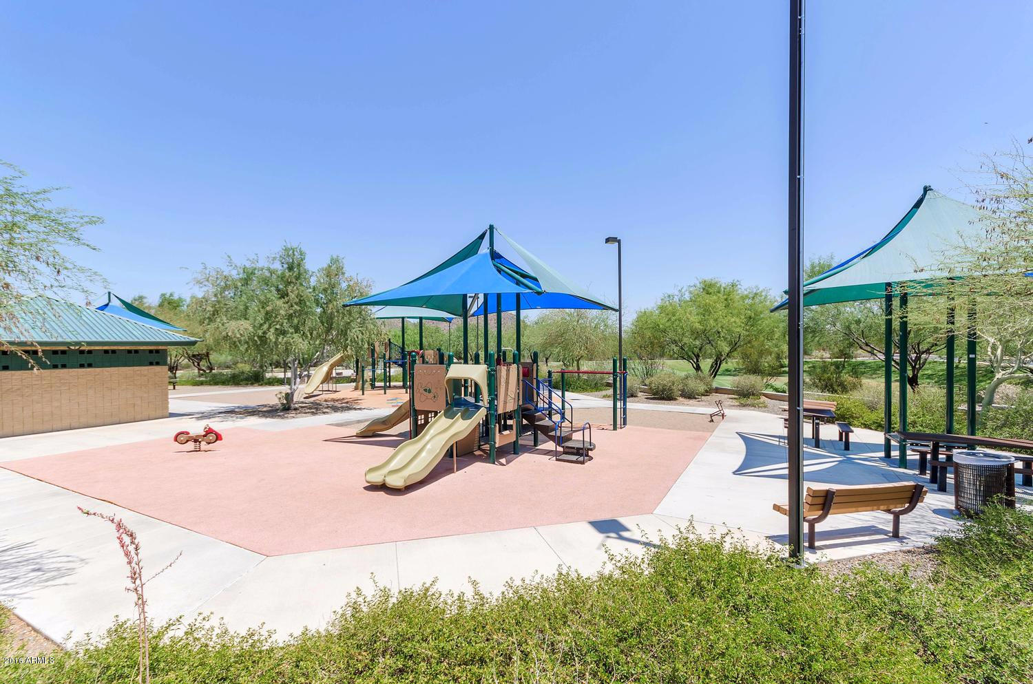 6879 West Ridgeline Road Peoria, AZ 85383 - Photo 18 of 20 6879 W Ridgeline Rd Peoria AZ-large-027-
