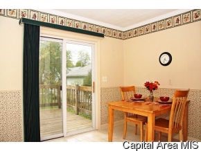 2129 Holmes Avenue Springfield, IL 62704 - Photo 3 of 9 Gallery Image 3