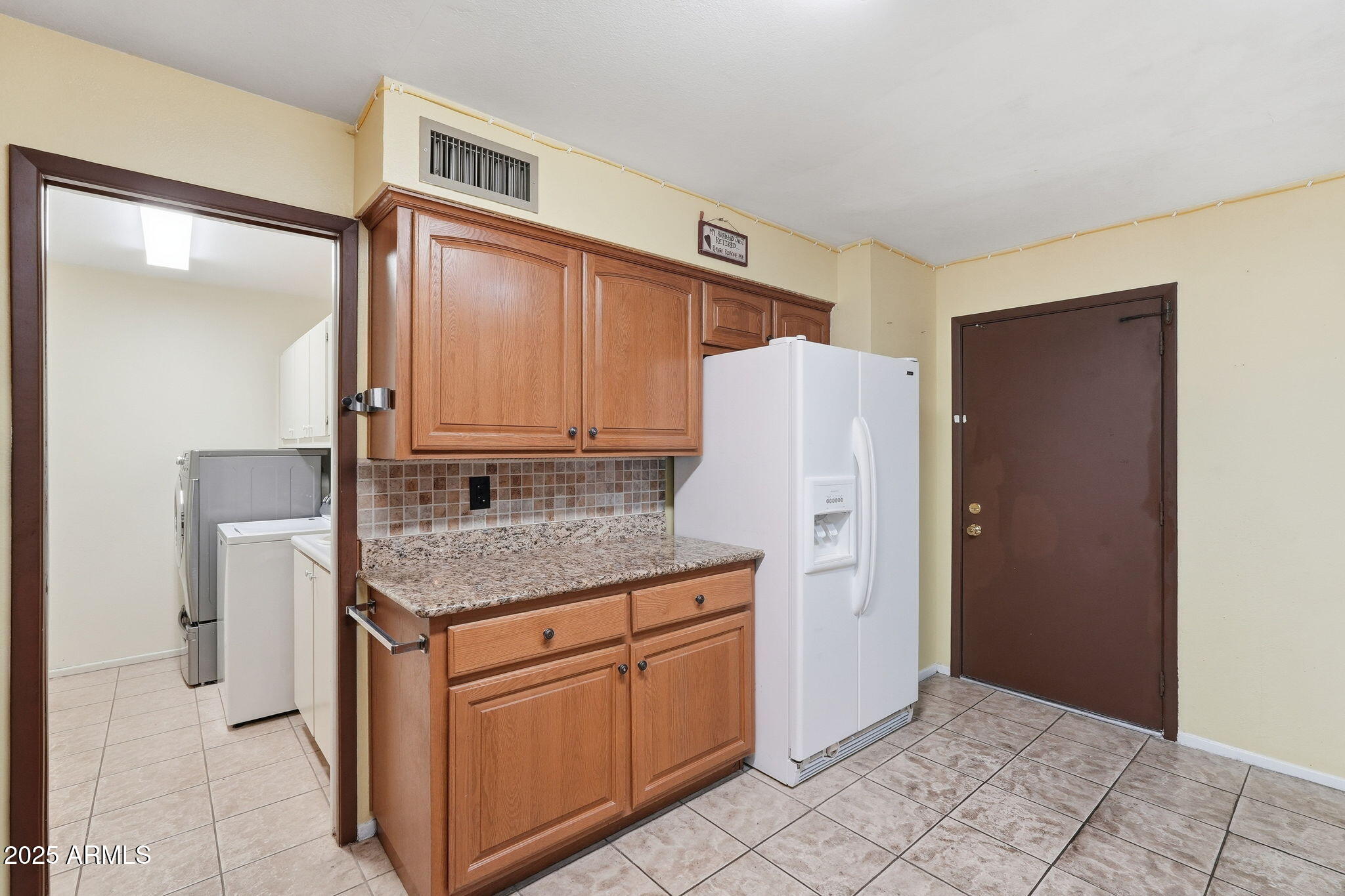 423 South Racine Mesa, AZ 85206 - Photo 10 of 35 Racine - kitchen.4