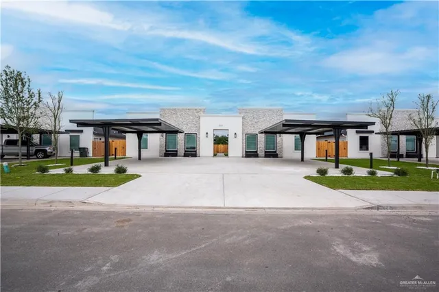 $1,550 | 2103 Dragonfly St Mission, Unit 2, Mission, TX 78572