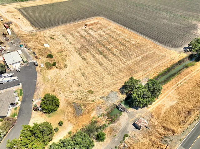 a view of a lake view