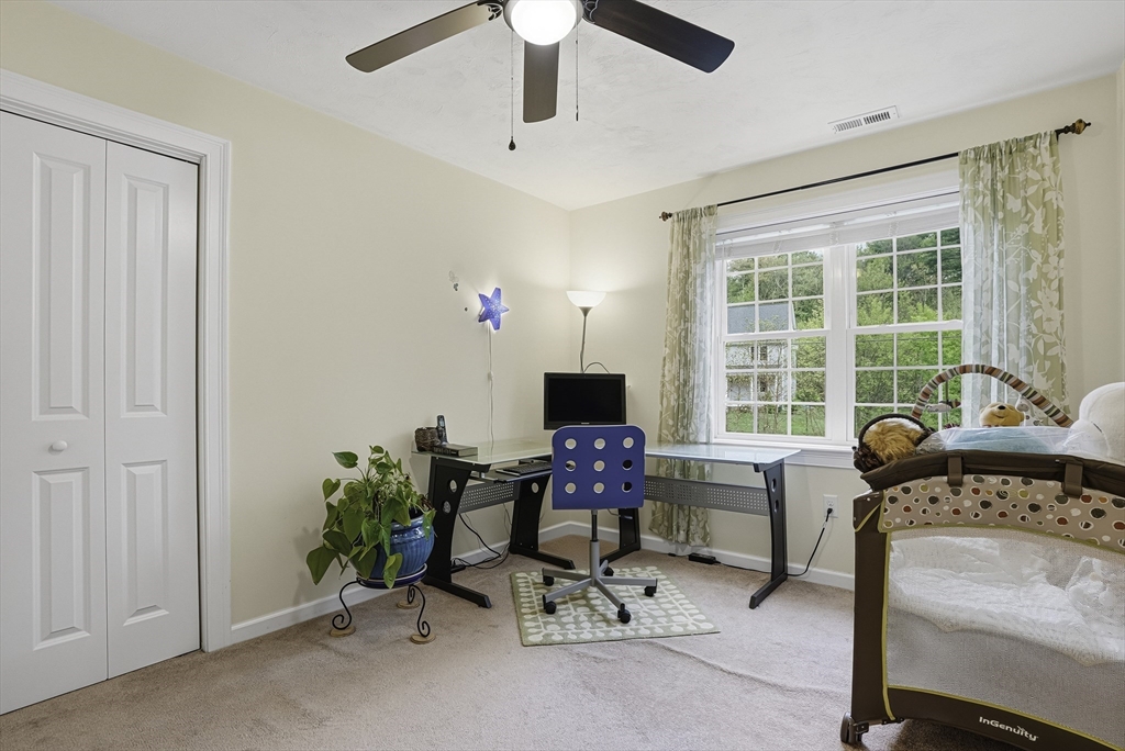 378 Moon Hill Road Northbridge, MA 01534 - Photo 24 of 38