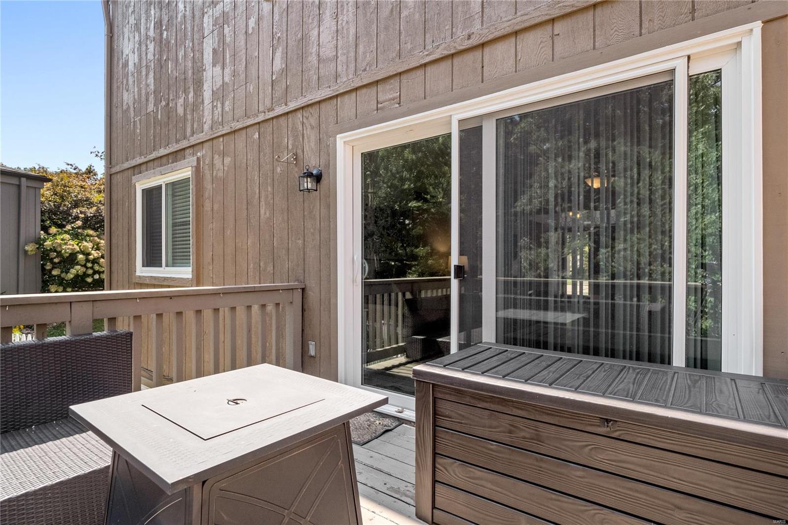 934 Imperial Point Ballwin, MO 63021 - Photo 11 of 36