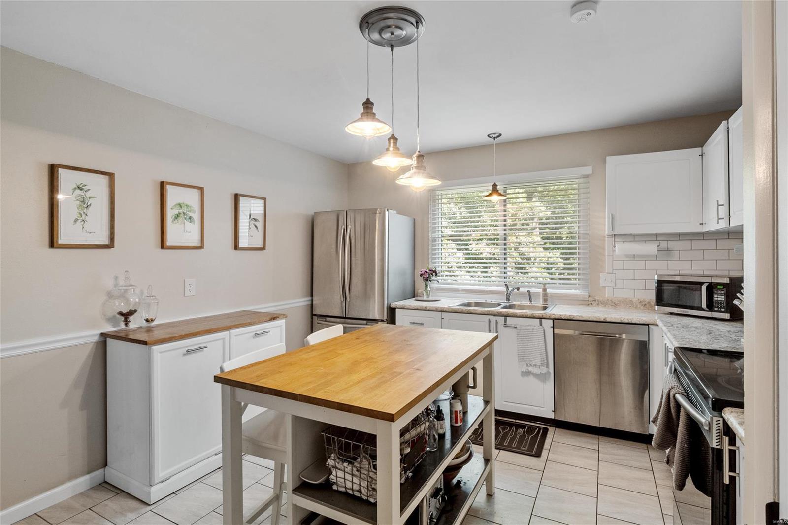 934 Imperial Point Ballwin, MO 63021 - Photo 15 of 36