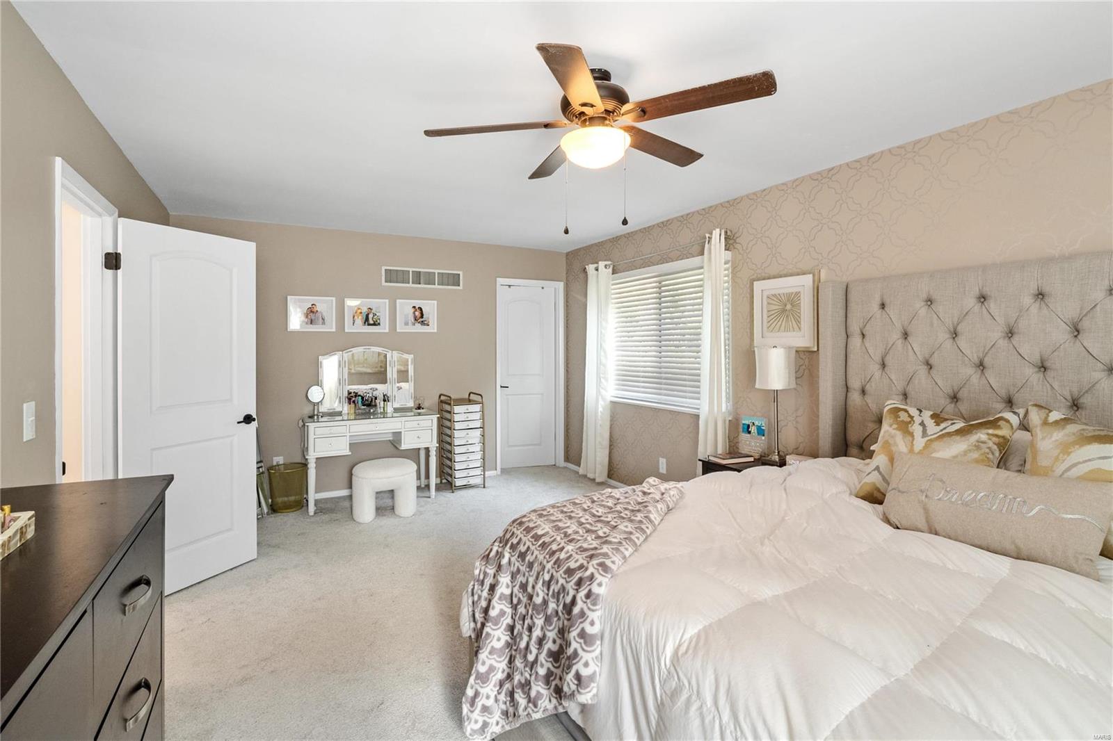 934 Imperial Point Ballwin, MO 63021 - Photo 23 of 36