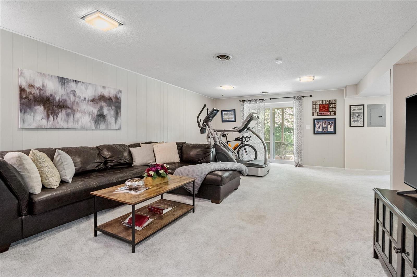 934 Imperial Point Ballwin, MO 63021 - Photo 30 of 36