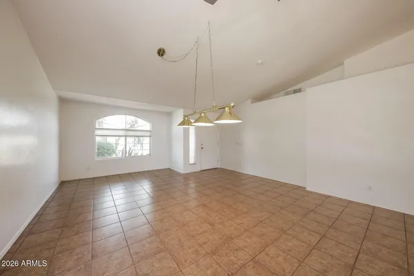 $2,095 | 5716 South 30th Lane, Phoenix, AZ 85041