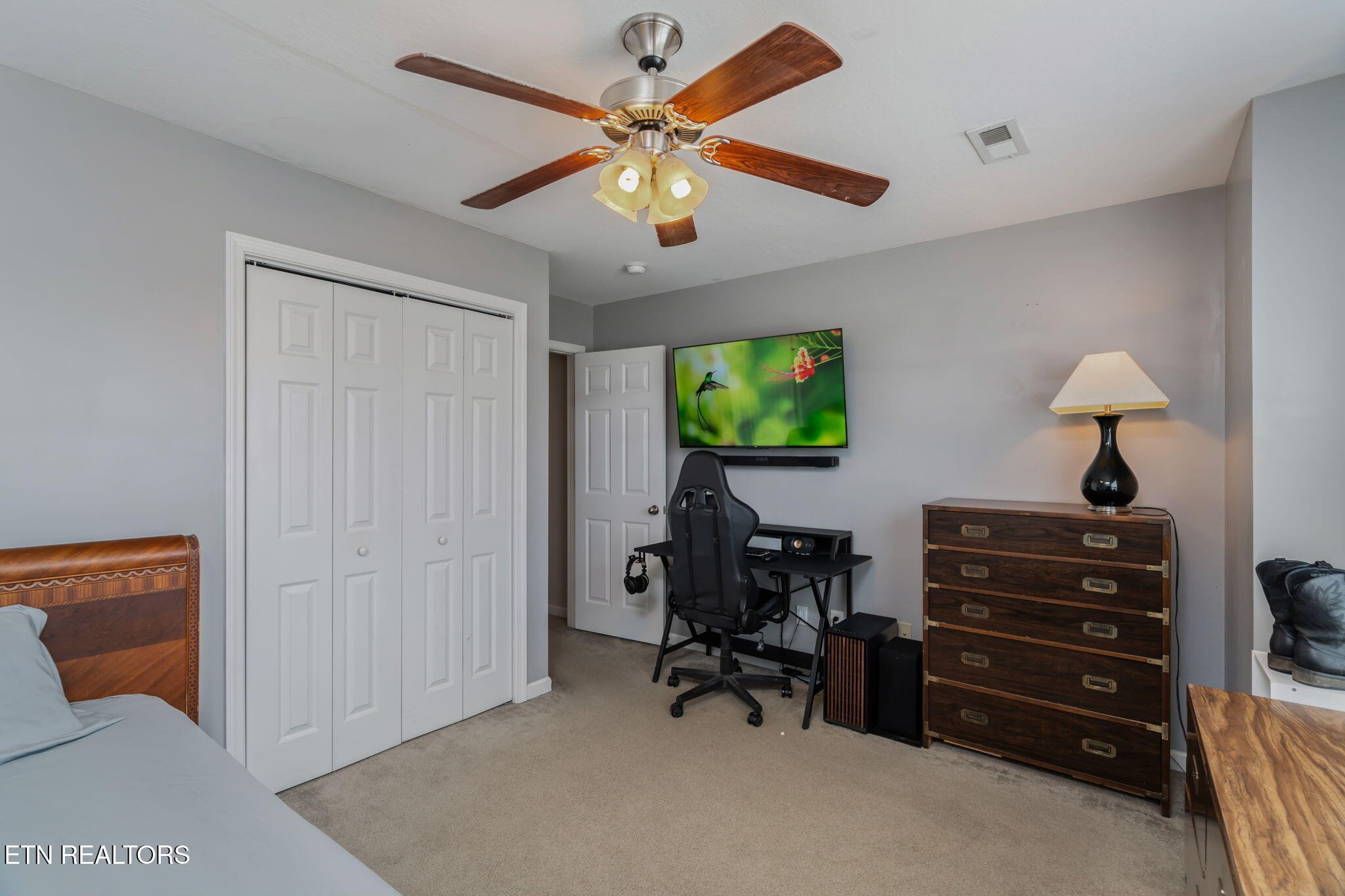 8431 Vessel Lane Powell, TN 37849 - Photo 32 of 46 a view of a workspace with furniture