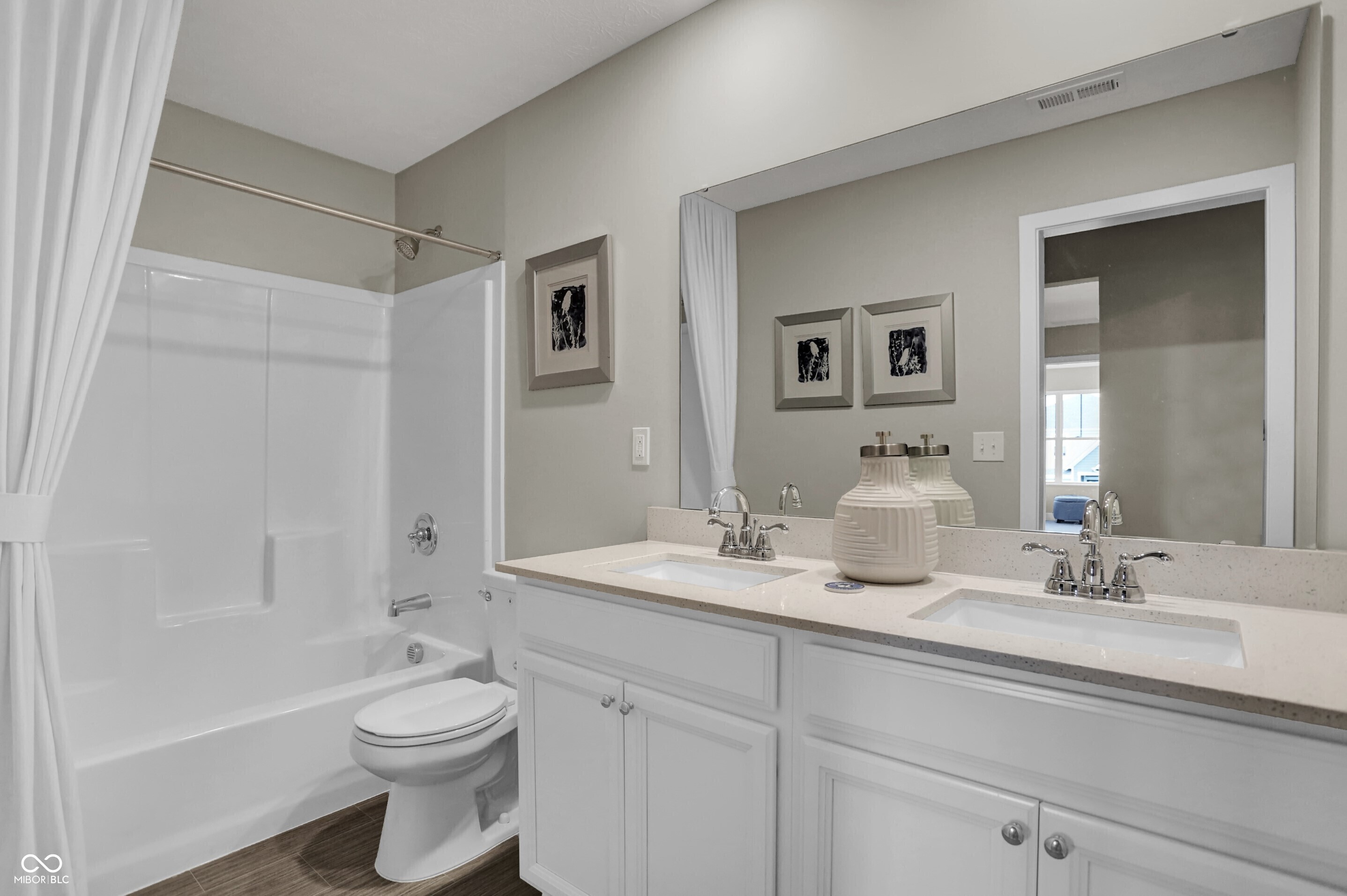 7231 Sayers Road Indianapolis, IN 46259 - Photo 5 of 40