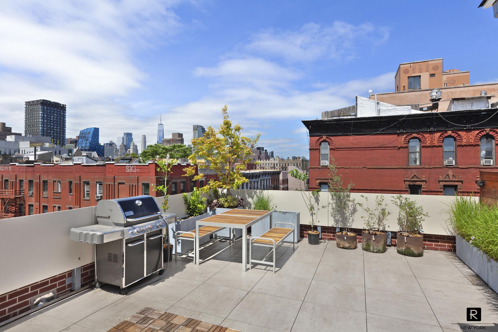 32 Clinton Street, Unit 4 Manhattan, NY 10002 - Photo 24 of 25
