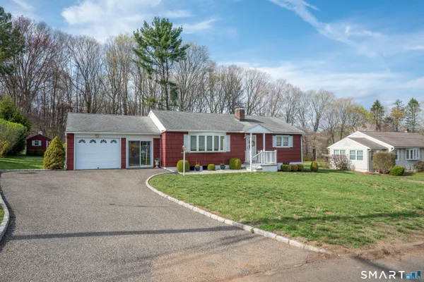 $475,000 | 5 Wixon Road, Danbury, CT 06811