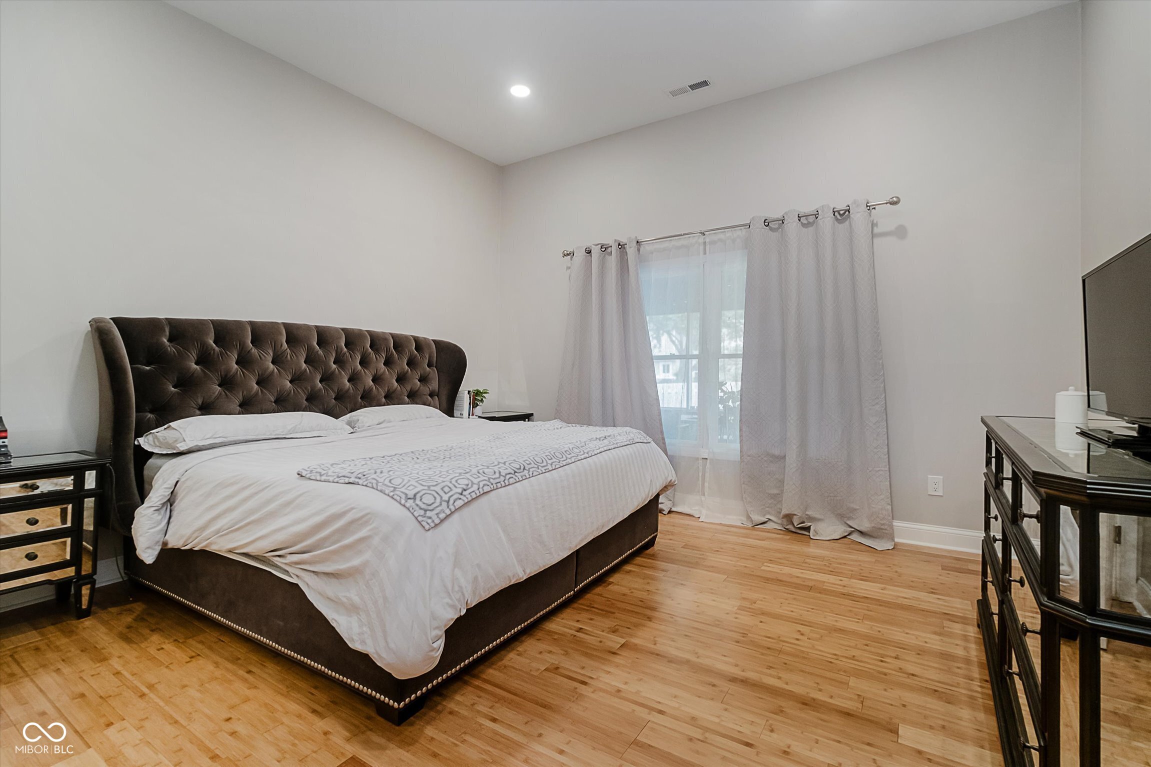 10833 Davis Way Fishers, IN 46038 - Photo 17 of 35 Gallery Image 17