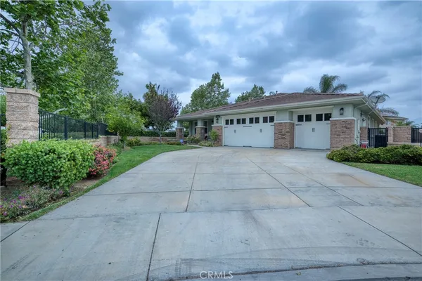 $995,000 | 14616 Meadow Brook, Eastvale, CA 92880
