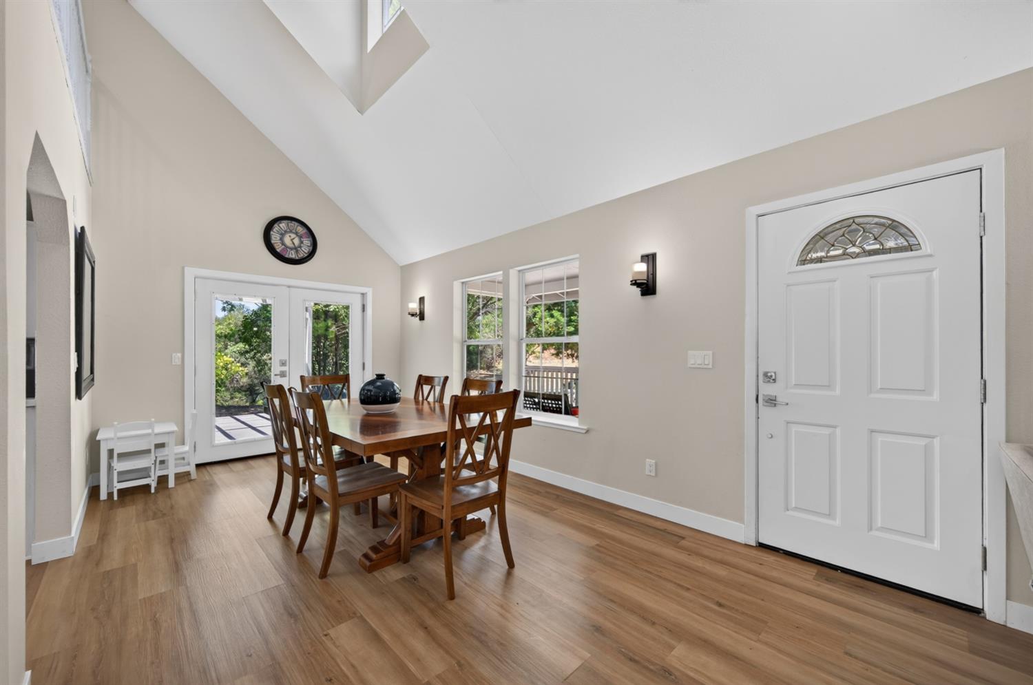 4900 Knottingham Road Diamond Springs, CA 95619 - Photo 13 of 64 Gallery Image 13
