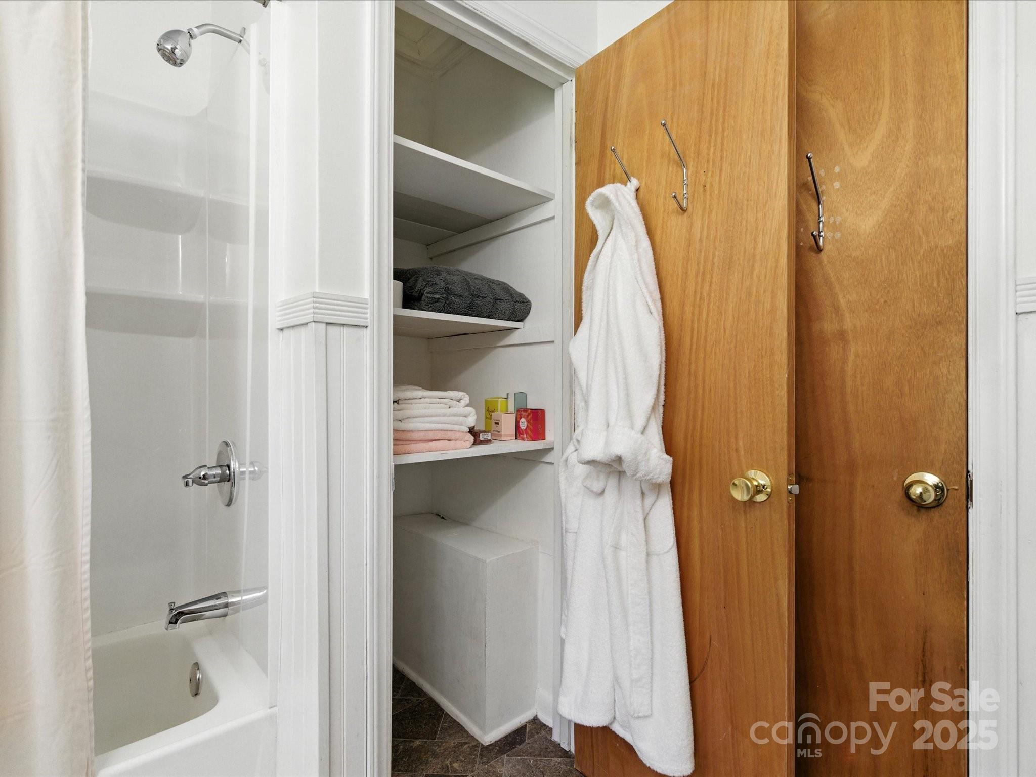 308 Taylor Drive Stanley, NC 28164 - Photo 21 of 26 a view of walk in closet