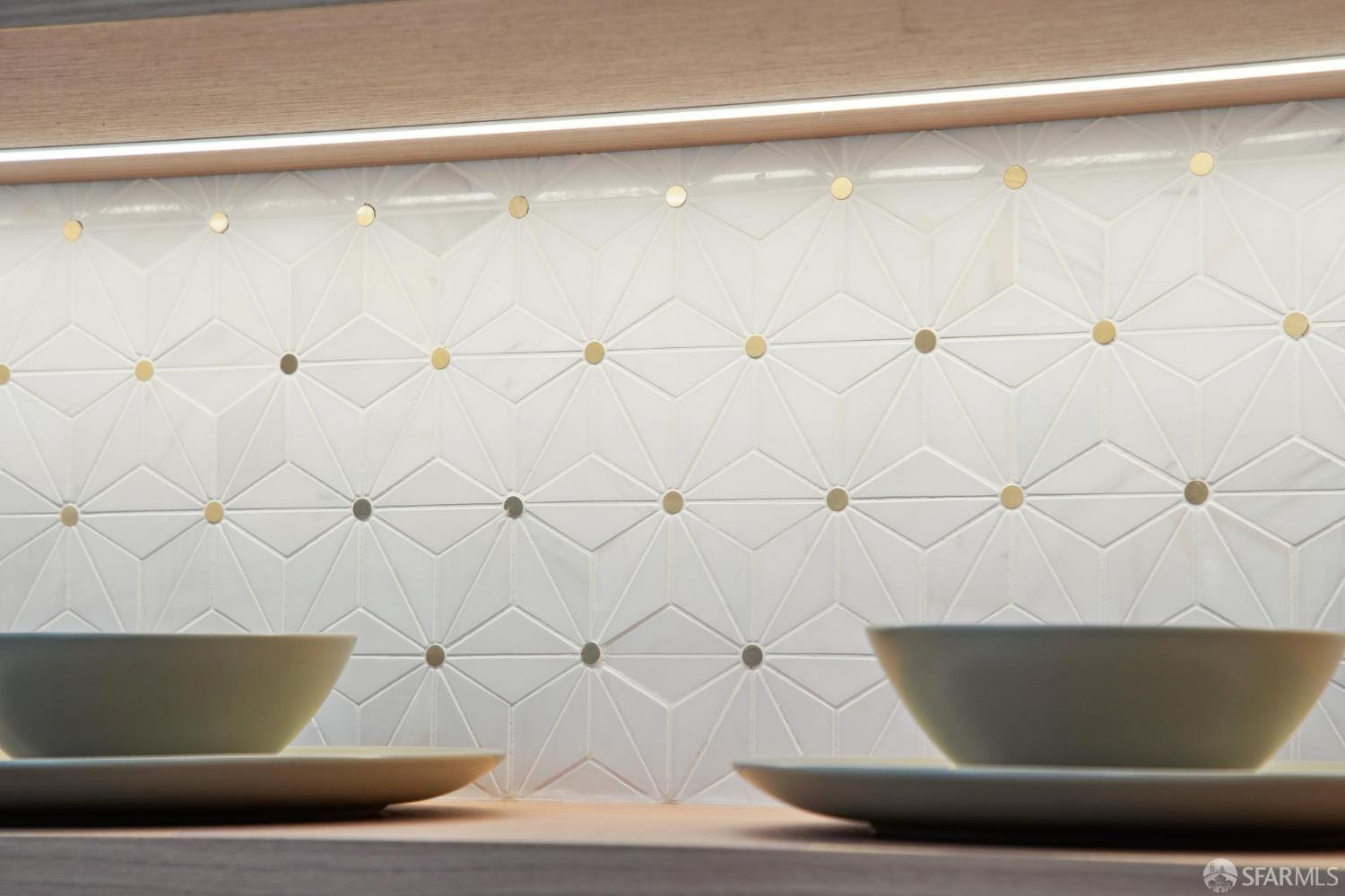 1726 30th Avenue San Francisco, CA 94122 - Photo 8 of 34 a view of a small space