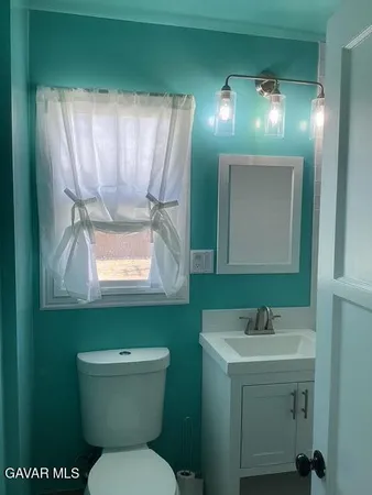 $2,700 | 38594 Friendly Avenue, Palmdale, CA 93550