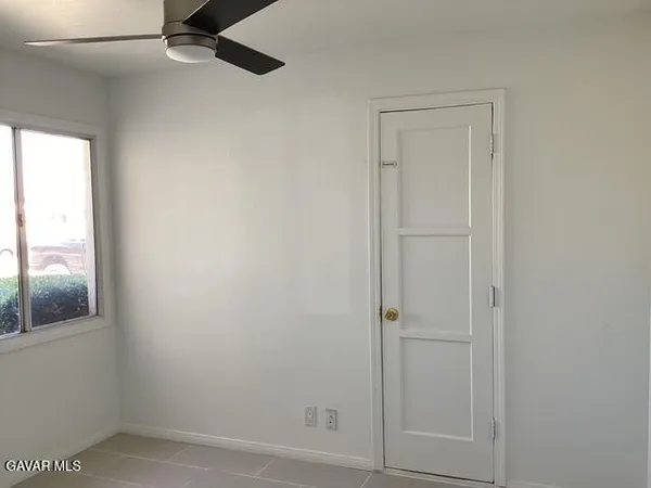 $2,700 | 38594 Friendly Avenue, Palmdale, CA 93550