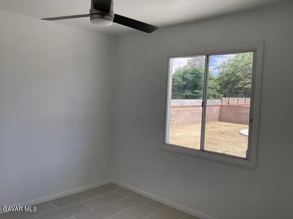 $2,700 | 38594 Friendly Avenue, Palmdale, CA 93550
