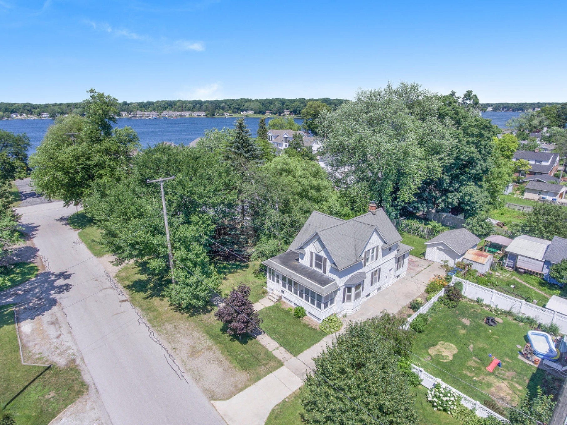 306 North Division Street Spring Lake, MI 49456 - Photo 24 of 26 DJI_0506