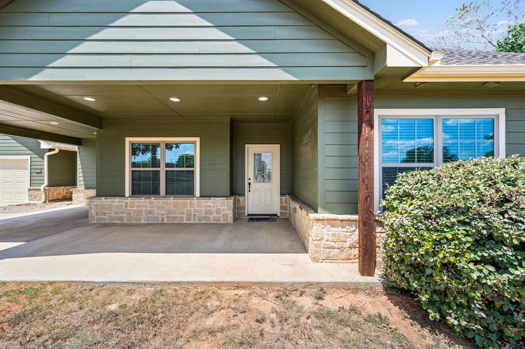 590 Peel Road Springtown, TX 76082 - Photo 4 of 36 Gallery Image 4