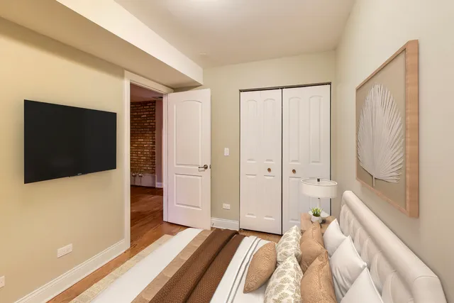 $230,000 | 1549 West Sherwin Avenue, Unit 106, Chicago, IL 60626