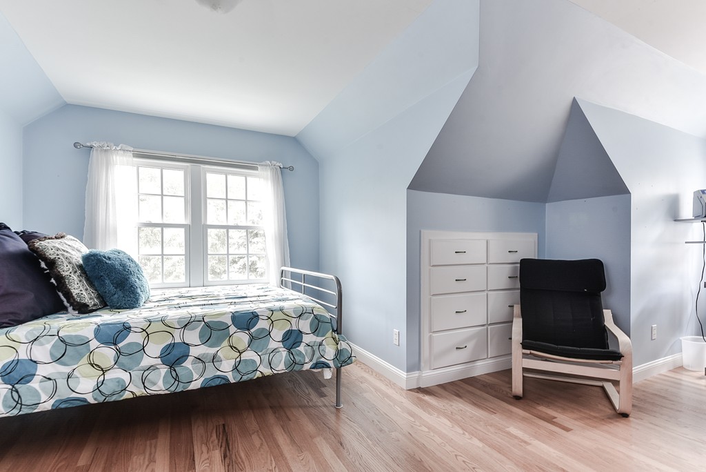 128 Dover Road Wellesley, MA 02482 - Photo 18 of 30