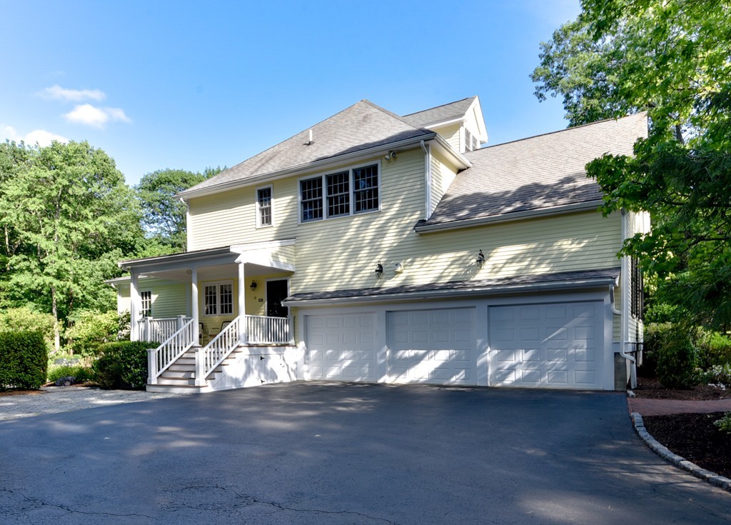 128 Dover Road Wellesley, MA 02482 - Photo 25 of 30